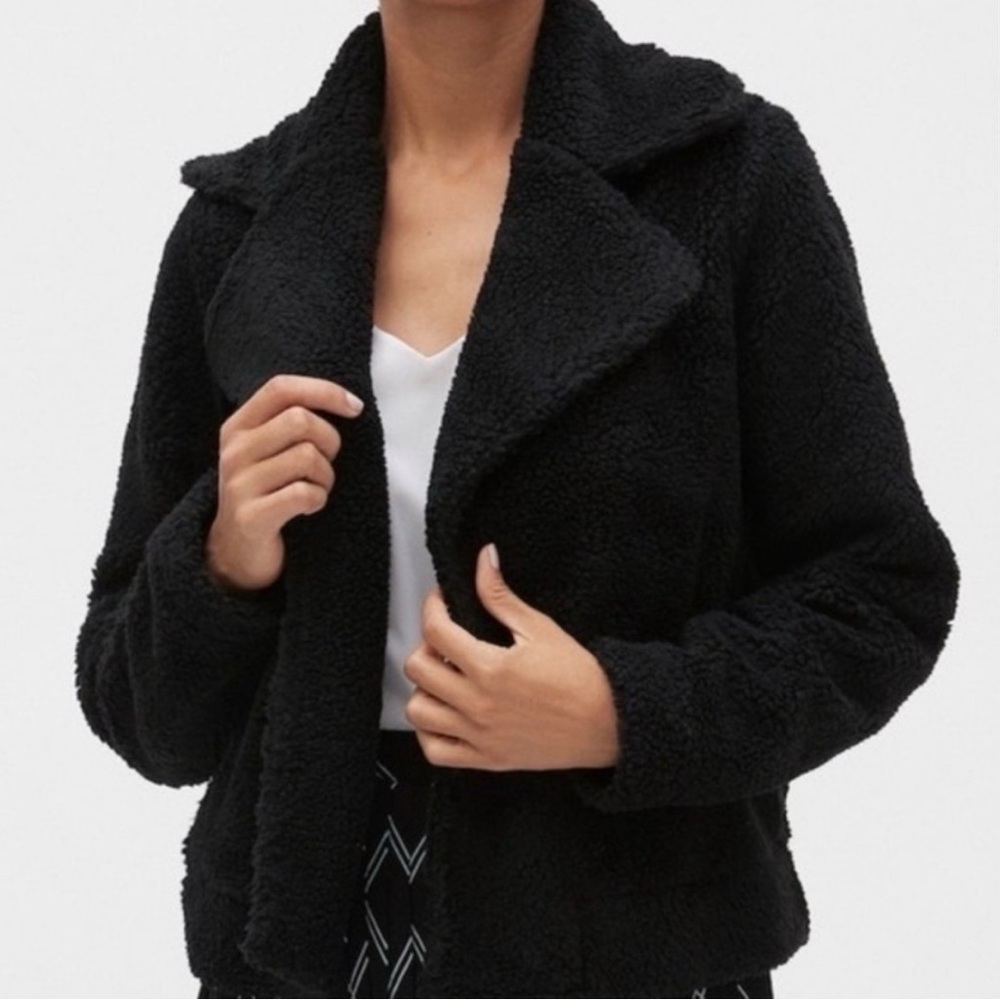 Banana Republic - Women’s Black Teddy Jacket